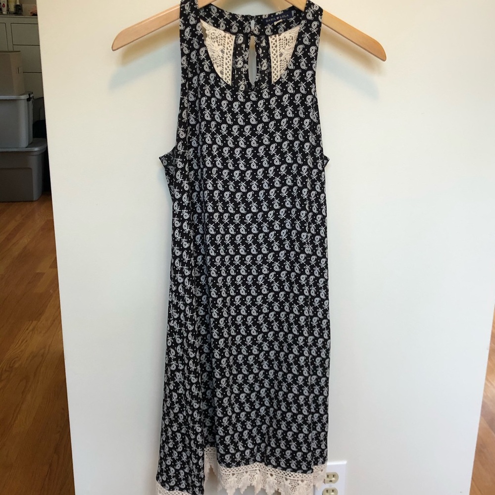 Basil Lola Shift Printed Dress with Boho Lace Detail